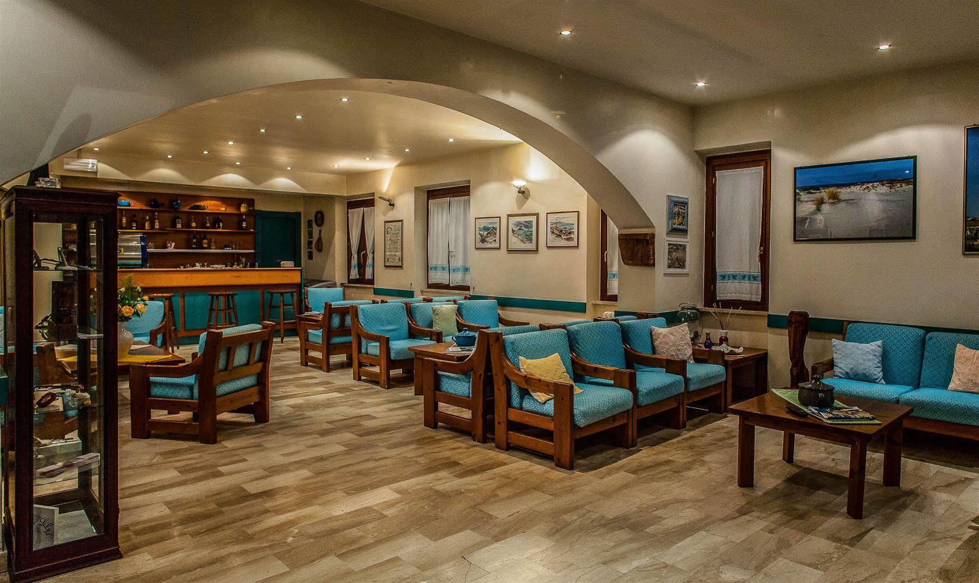Hotel Sandalyon 3*