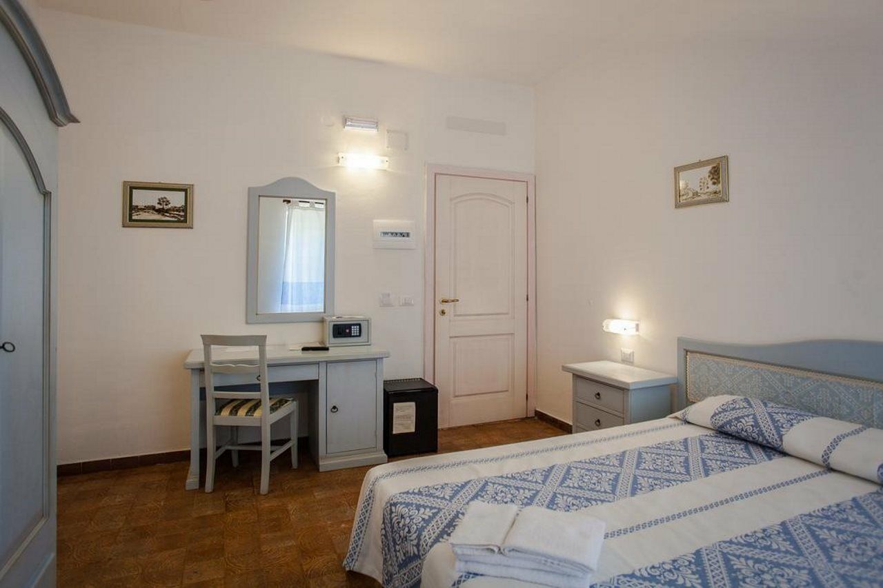 Sandalyon Hotel San Teodoro (Sardinia)