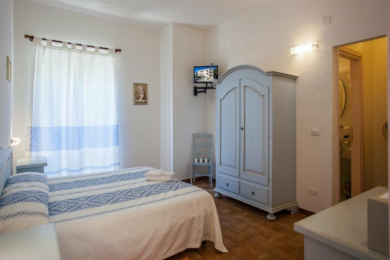 Hotel Sandalyon 3*